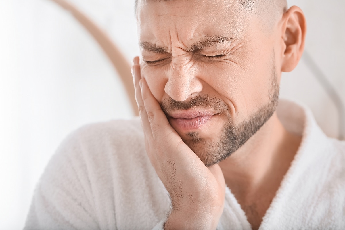 TOOTH ACHE