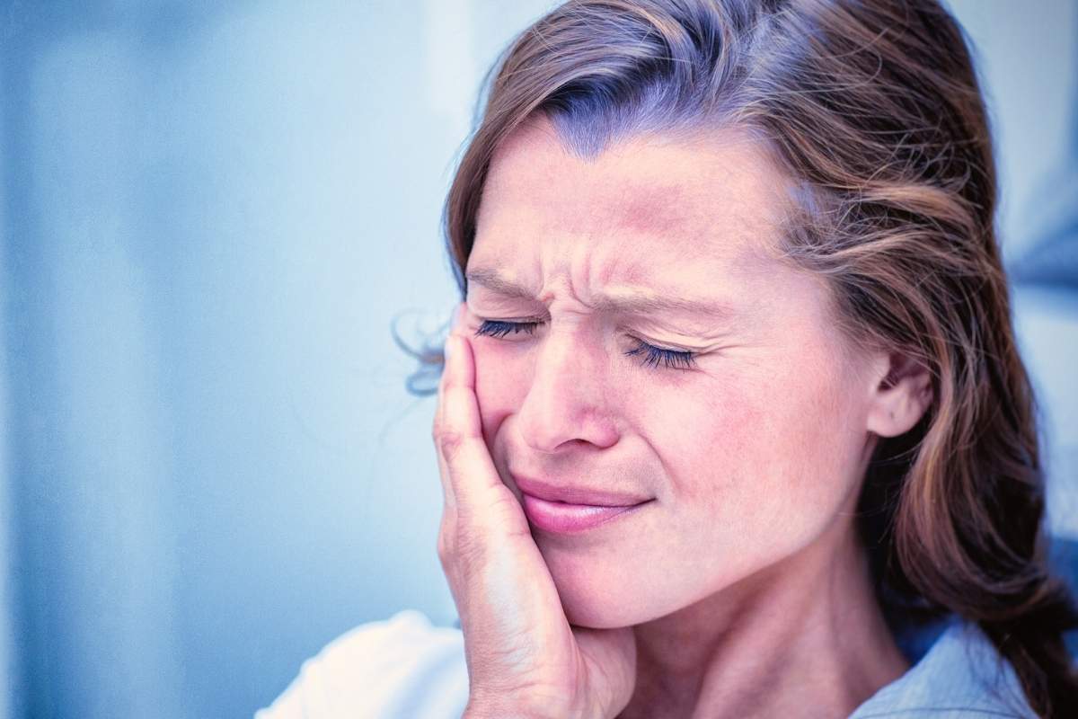 Featured image for “Home Remedies for Toothache: What Works and What to Avoid”